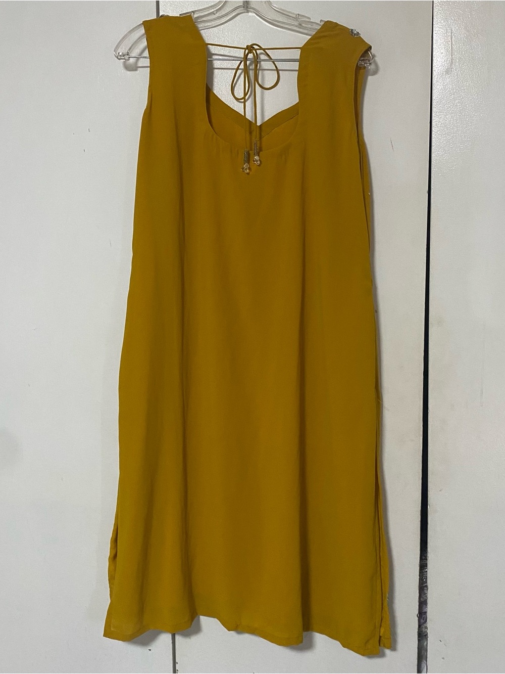 Indian suit - Picture 4 of 8